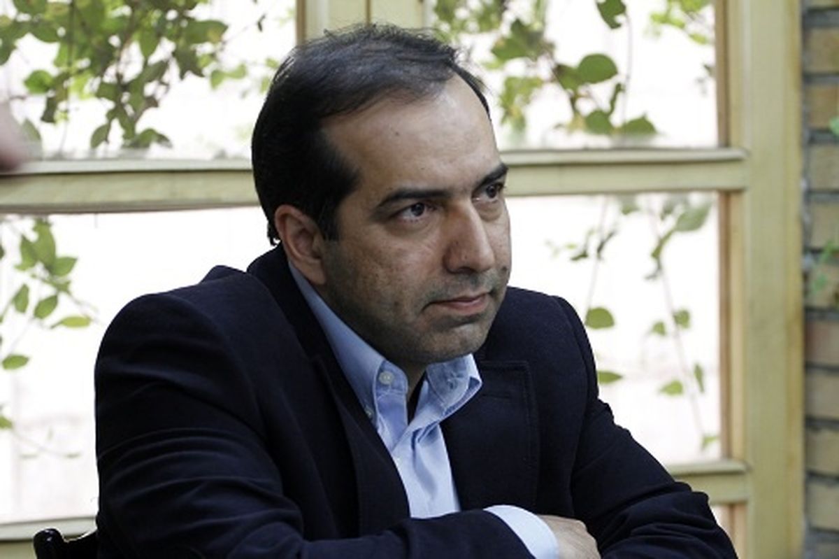 ویدئو/کنایه حسین انتظامی سرپرست معاونت سینمایی، به احمدینژاد روی آنتن زنده