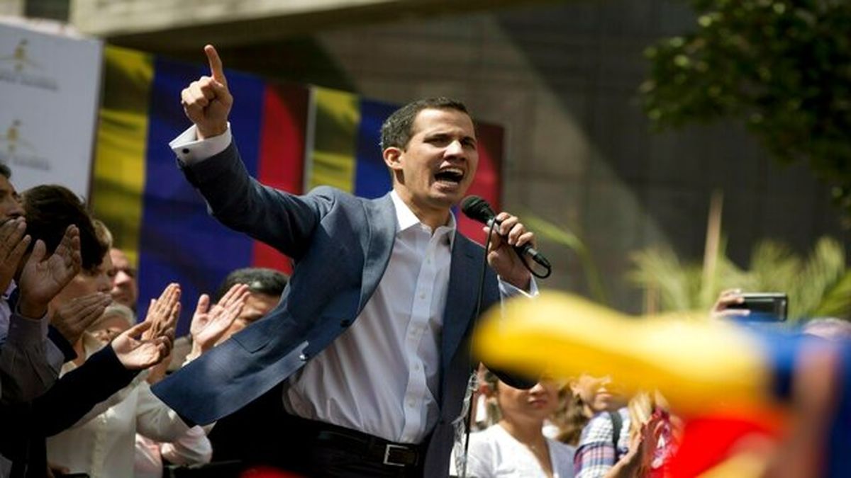 گوآیدو خود را رییس‌جمهوری موقت ونزوئلا خواند/ ترامپ به رسمیت شناخت