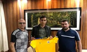 مهاجم فولاد شاگرد مرزبان شد