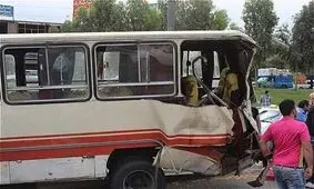 وقوع ۲ سانحه رانندگی در ساوه ۱۹ مصدوم برجای گذاشت
