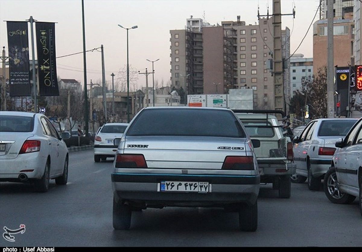 تردد خودروهای سنگین به محور هراز ممنوع شد