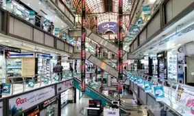 فعالان بازار : واردات گوشی به شدت افت داشته است؛ گمرک : واردات گوشی 19 درصد رشد داشت/ واردکنندگان در حال ورشکستگی هستند