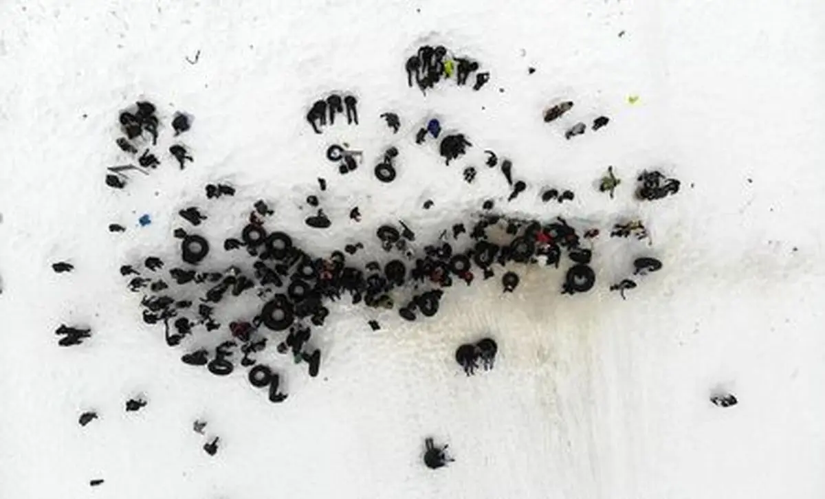 هیجان تیوب‌سواری در پیست اسکی آبعلی