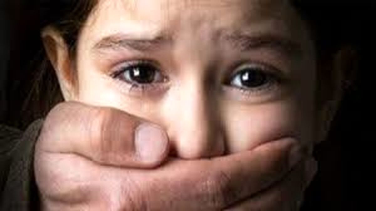  چند راهکار برای حفظ کودکمان در مقابل آزارگران/ ویدئو 