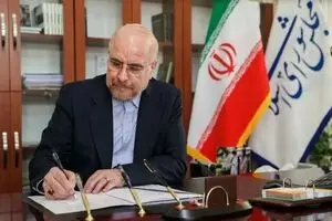 عاشورا مکتب مقاومت در برابر ظلم است/ ملت ایران با الهام از عاشورا در برابر استکبار می‌ایستد