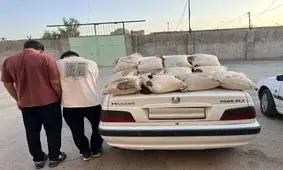 دستگیری قاچاقچیانی که گونی گونی تریاک جابه جا می کردند