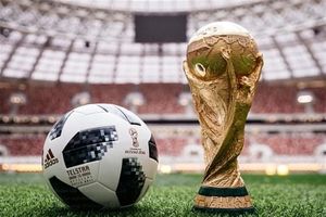 بزرگان فوتبال روی فرش قرمز مراسم قرعه کشی جام جهان/ عکس
