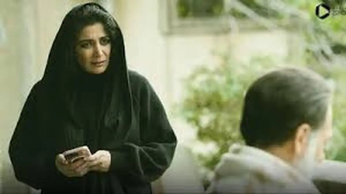 تصویری جالب و کمتر دیده شده از کودکی الهام کردا بازیگر سریال محکوم