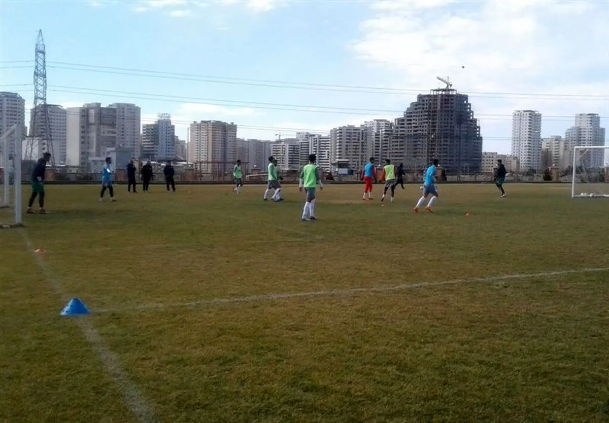 برگزاری تمرین تیم فوتبال امید با یک لشگر غایب