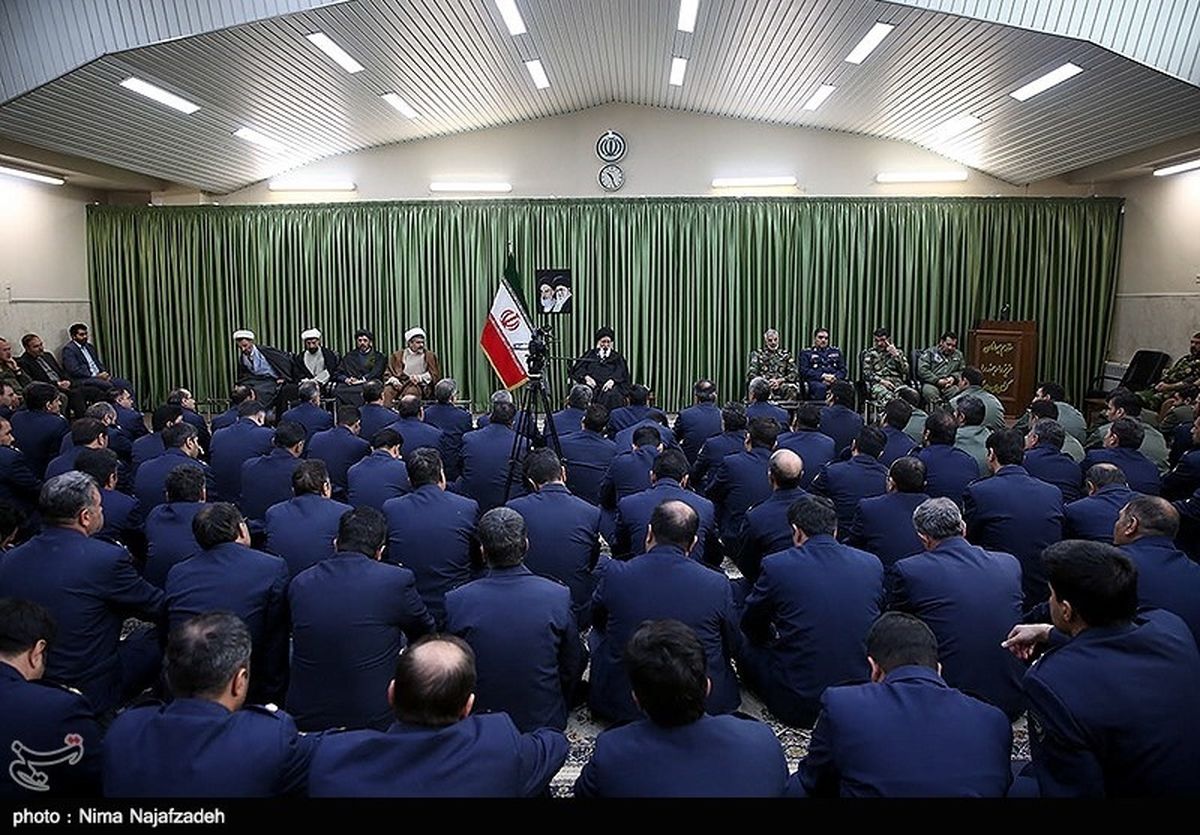 توضیح آیتالله علمالهدی درباره عکس «سلام نظامی» افسران نیروی هوایی