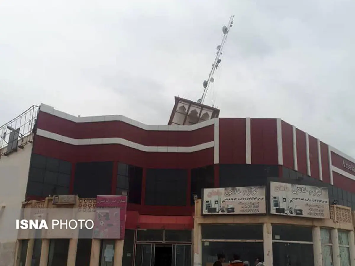 از نگرانی مردم پس از زلزله در درگهان تا ریزش سقف بازار ارسلان