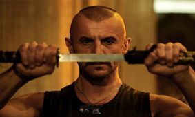 منتقدان از «درخونگاه» می‌گویند