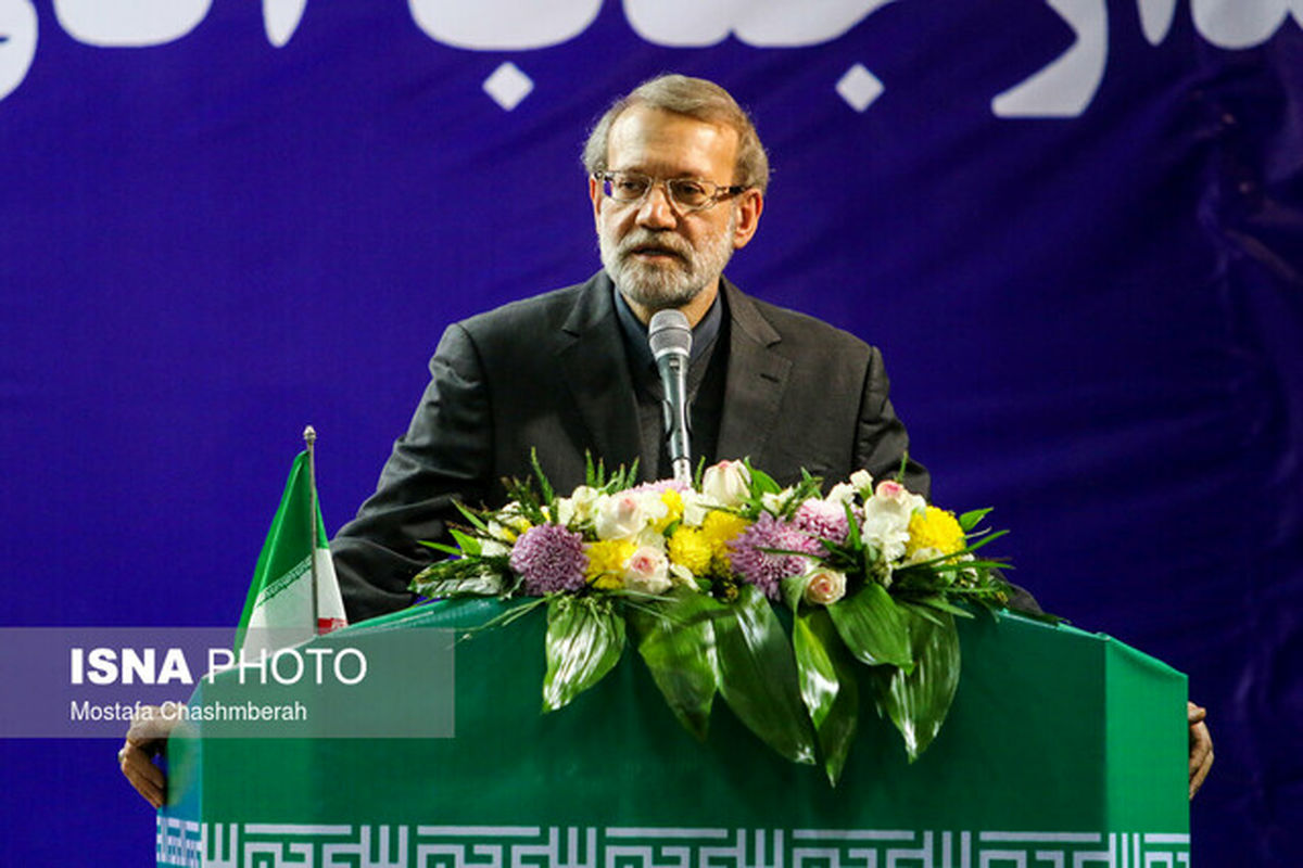 رئیس مجلس در راهپیمایی ٢٢ بهمن حضور یافت