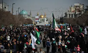 حماسه حضور ساکنان خراسان رضوی در جشن انقلاب/۴۰ ساله شدیم