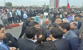 حضور وزیر ارتباطات در جمع راهپیمایان بندرعباسی