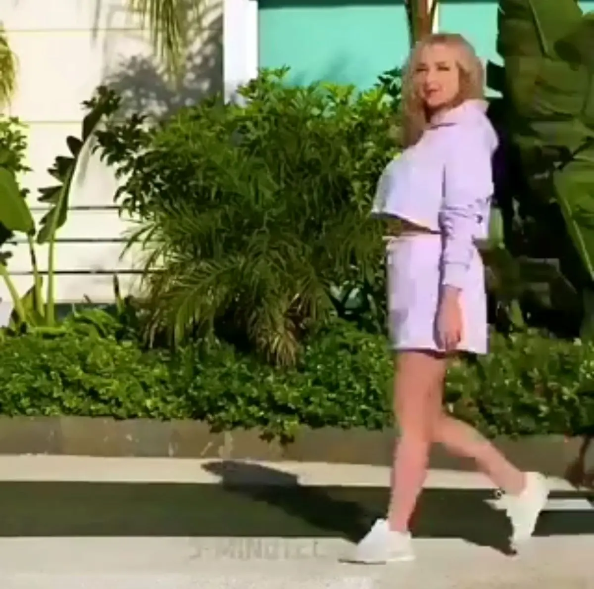 ترفندهای خلاقانه با لباس