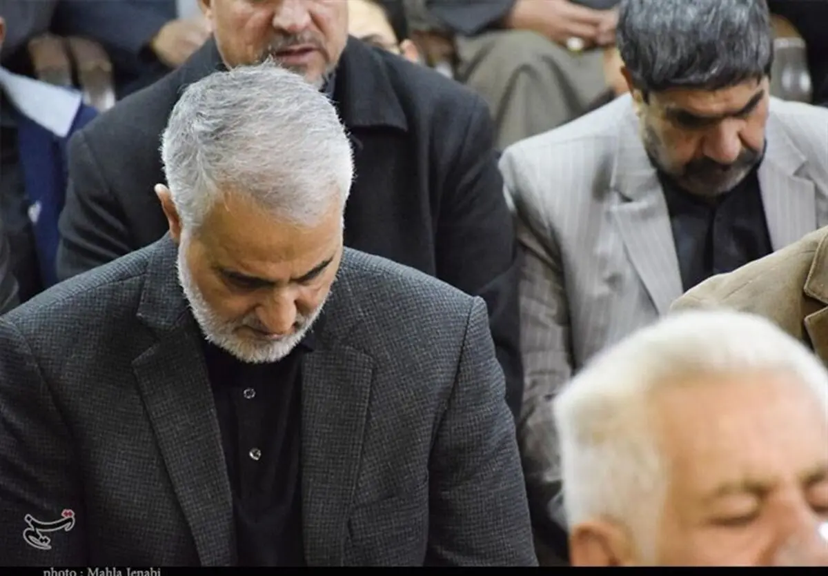 حضور "سرلشکر سلیمانی" در جمع راهپیمایان کرمانی+عکس اختصاصی