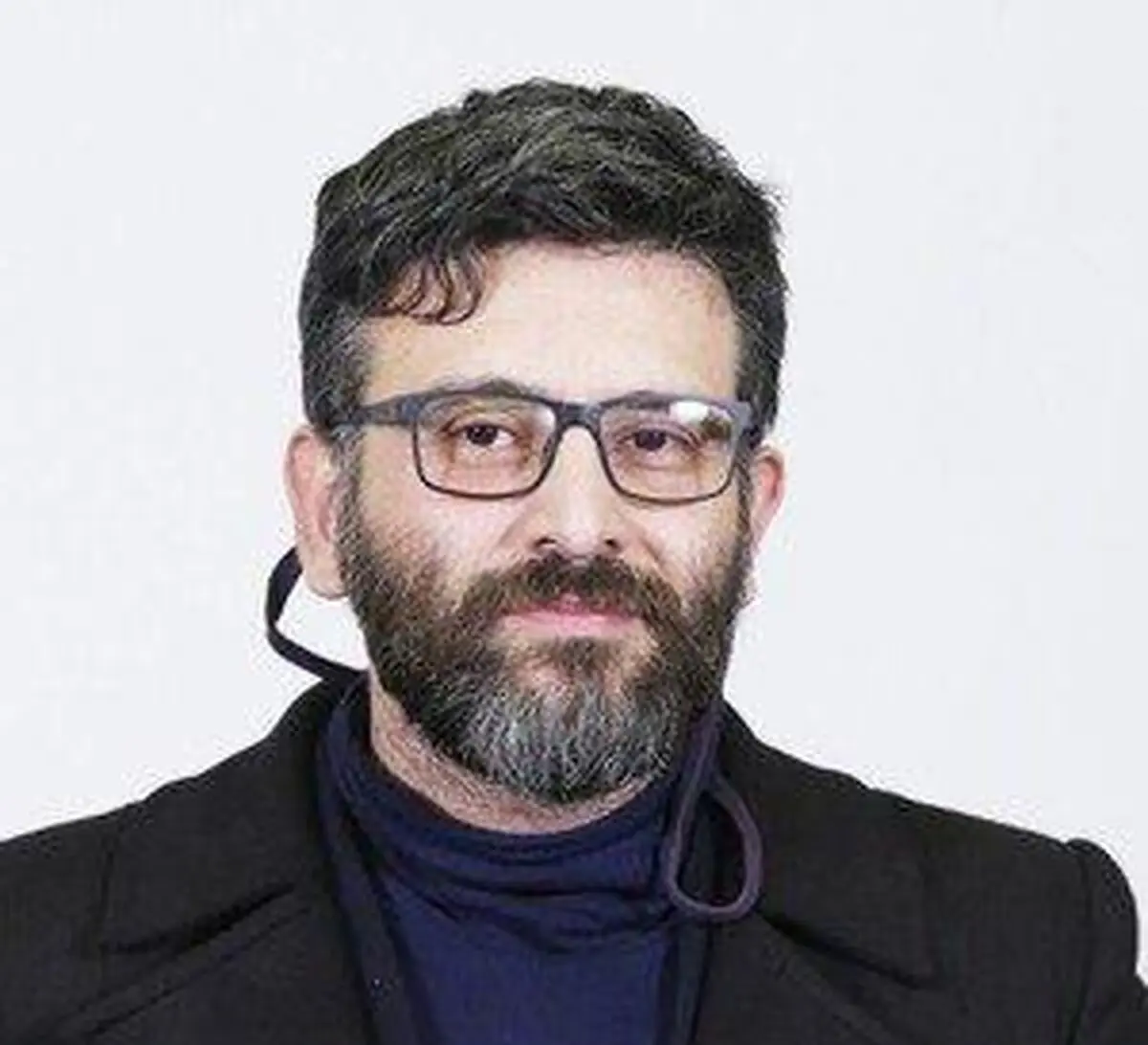 سیمرغ بهترین چهره‌پردازی به ایمان امیدواری برای فیلم «شبی که ماه کامل شد»
