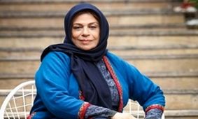 ادای احترام گوهر خیر اندیش به اسرا و آزادگان همراه بازیگران