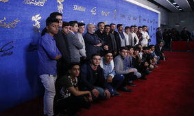 23 نفر روی صحنه اختتامیه فجر رفتند