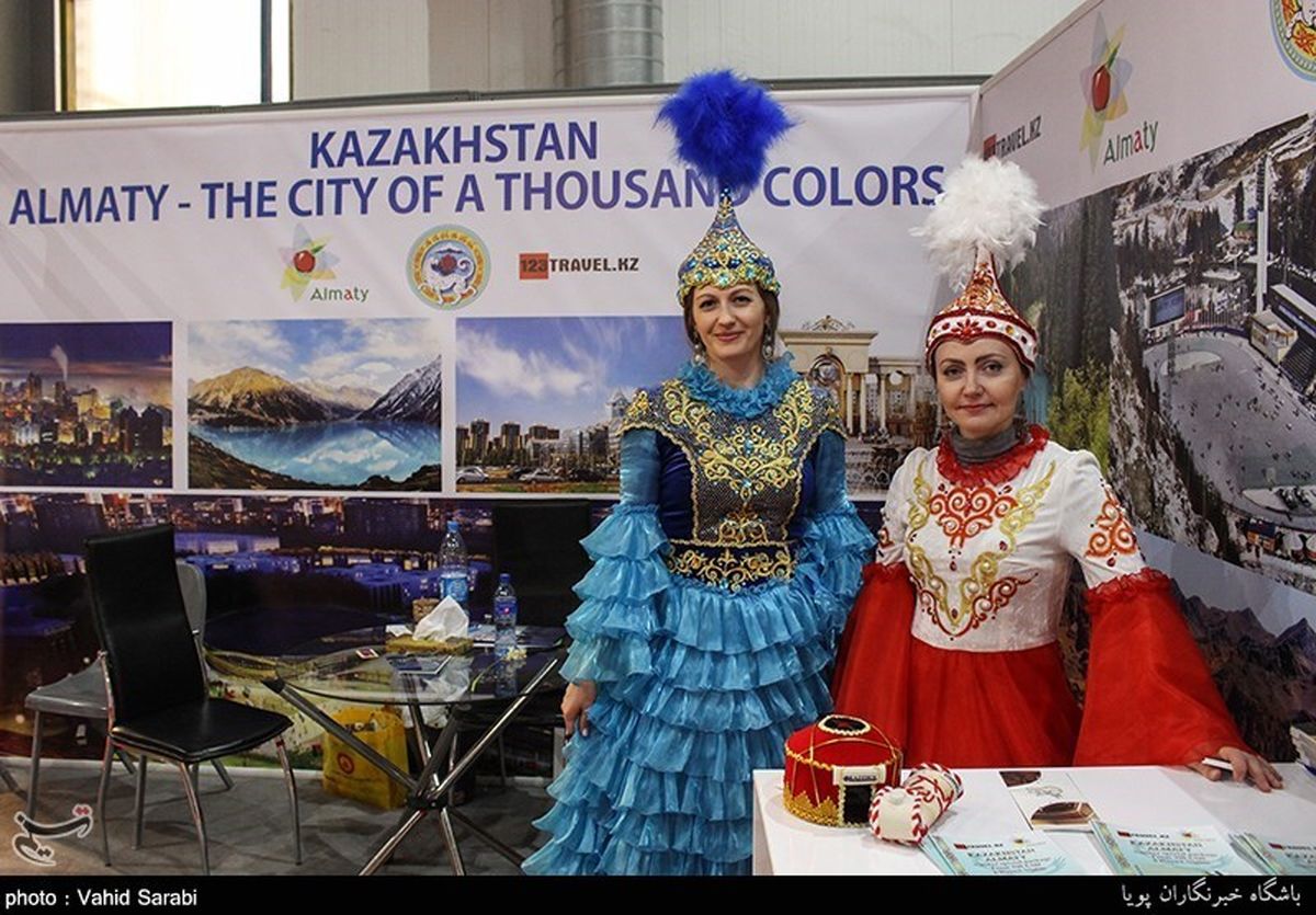 نمایشگاهی که شما را مسافر دور ایران میکند