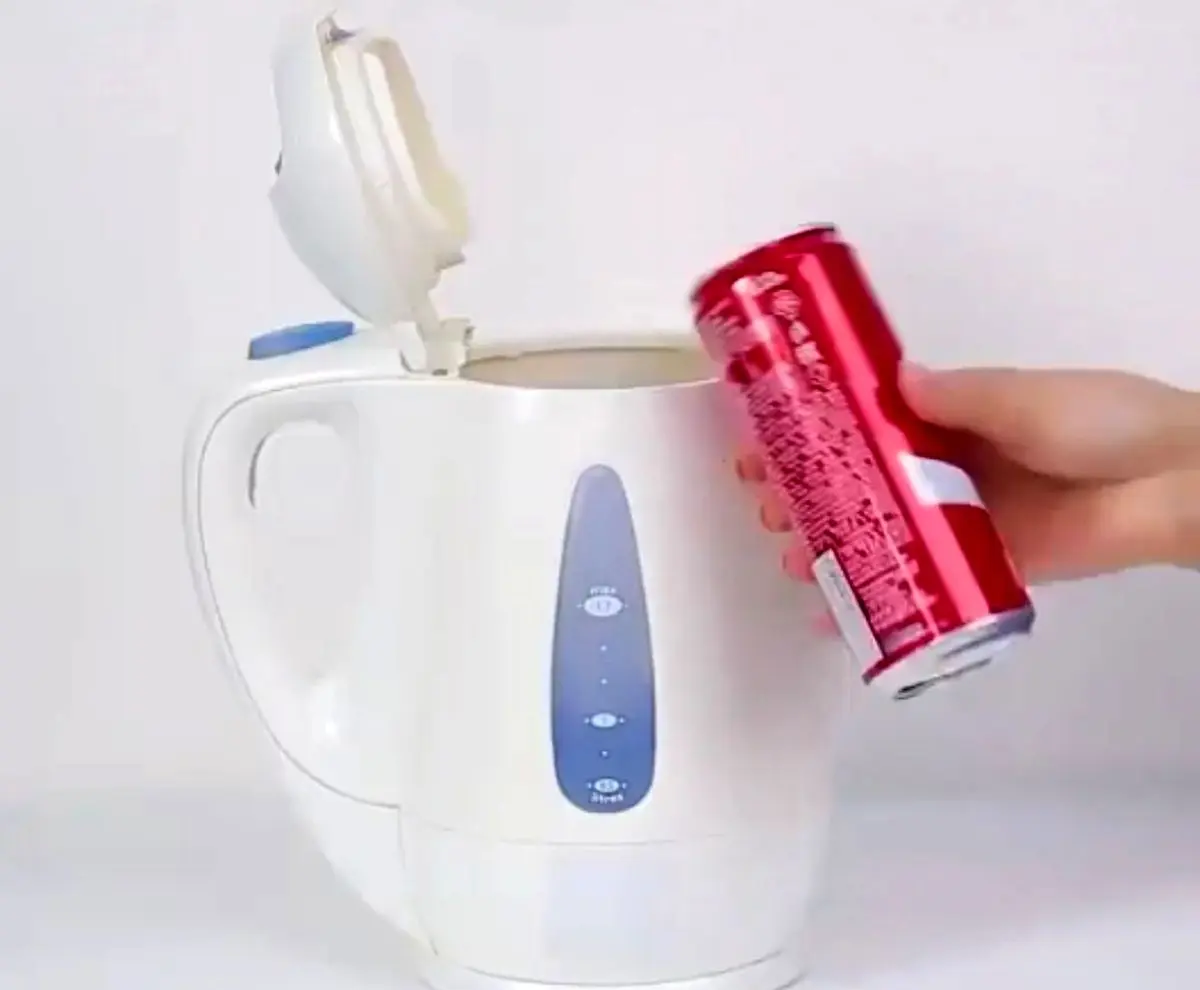 ترفندهای خانه داری با نوشابه