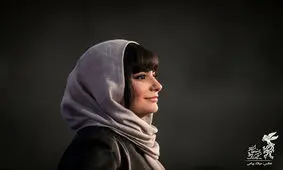 لیندا کیانی برای بازی "دیدن این فیلم جرم است" از چه می‌ترسید؟!