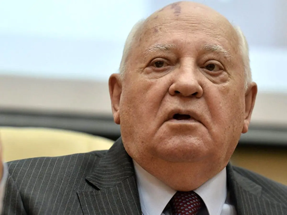 گورباچف: هدف آمریکا از خروج از پیمان موشکی برتری نظامی است / می خواهند از همه محدودیت‌ها رها شوند