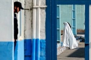خمس تاجر ایرانی صرف آزادی 5 زندانی زن شد