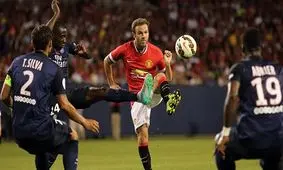 سپاهی از مصدومین در برابر شیاطین سرخ