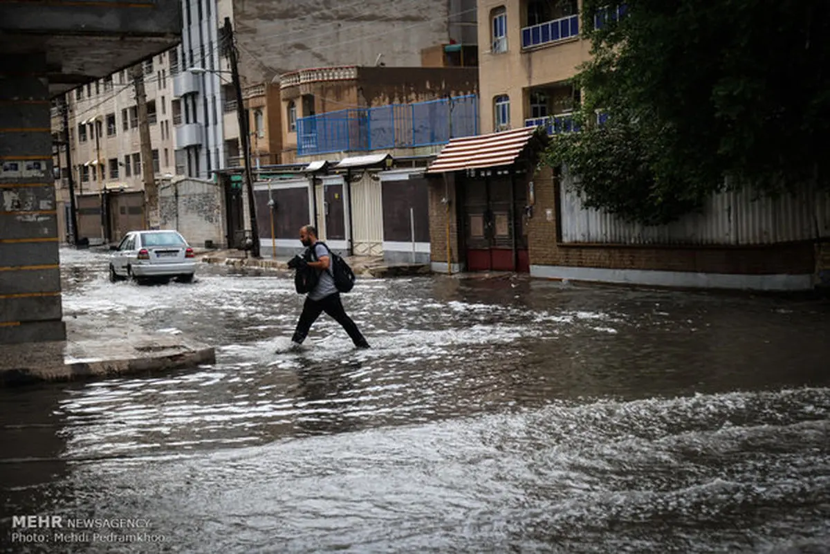 خسارت ۲ میلیارد و ۵۰۰ میلون تومانی بارندگی به بازار میناب