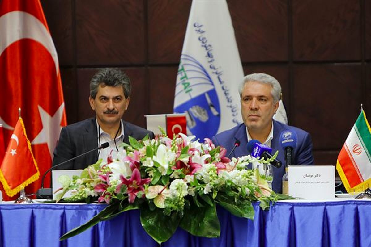 روابط گردشگری ایران و ترکیه باید متوازن و متعادل شود