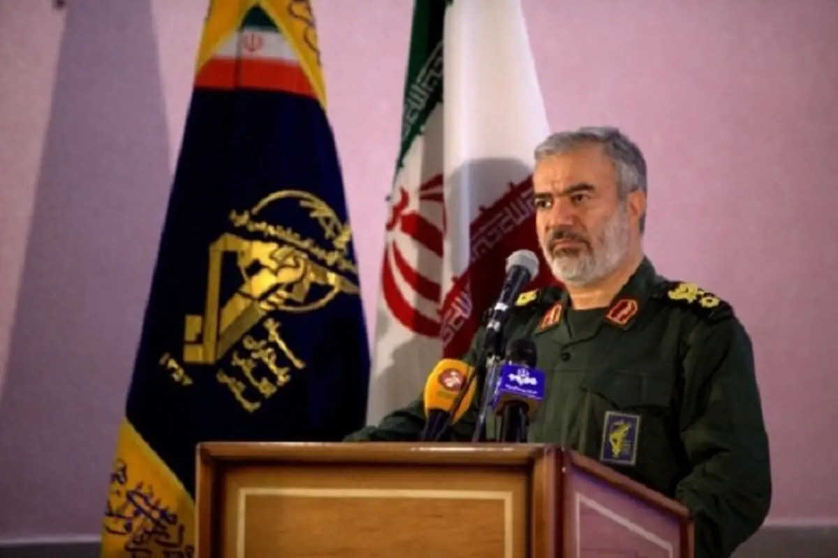 پاسخ ایران به هر حرکت احمقانه دشمنان محکم خواهد بود