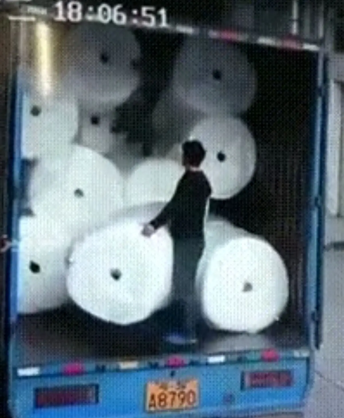 قدرت تخلیه الکتریسیته ساکن بدن