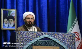 حاج‌علی اکبری: "گام دوم" بیانیه افق‌گشا و مسئولیت‌آفرین است/ جوانان به میدان بیایند