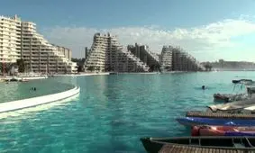 بزرگترین استخر جهان کجای دنیاست ؟ + تصاویر