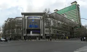 کار استقرار کسبه پلاسکو در نور بالا گرفت