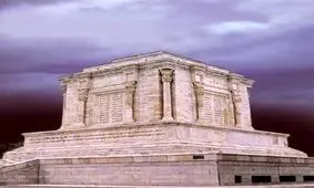 توس؛ مقبره دهقان زاده‌ای که زبان پارسی را زنده کرد