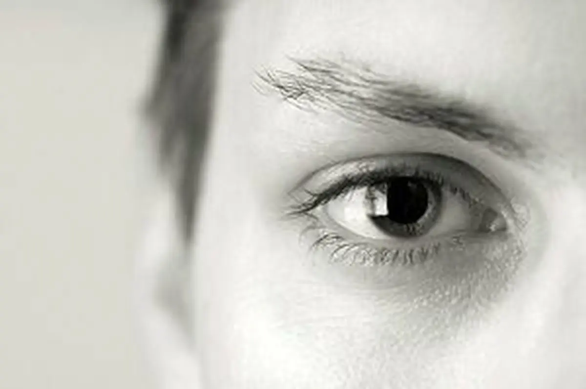 روش‌های درمان سندرم خشکی چشم را بشناسید