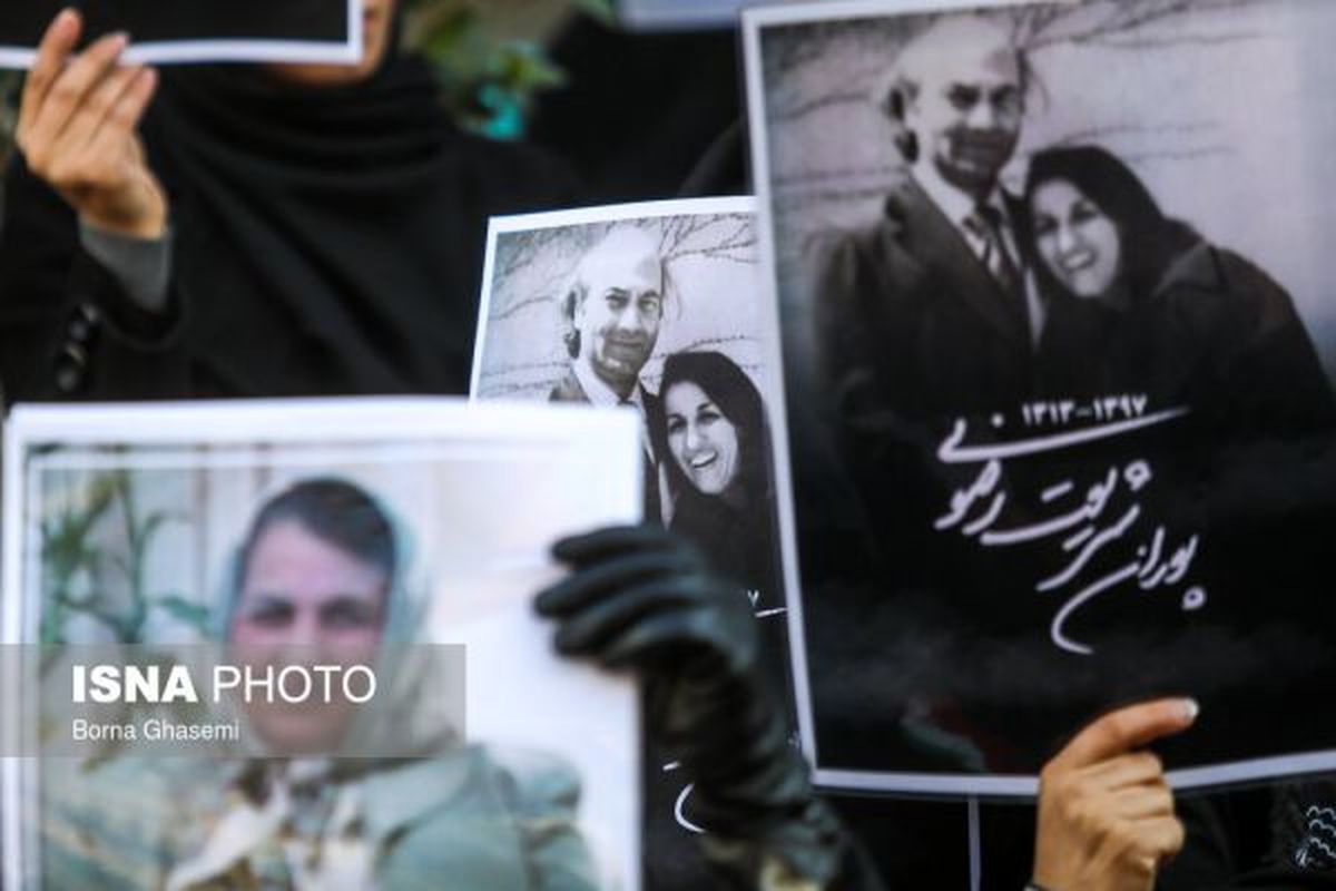 وداع با پوران در پشت درهای بسته حسینیه ارشاد+ عکس