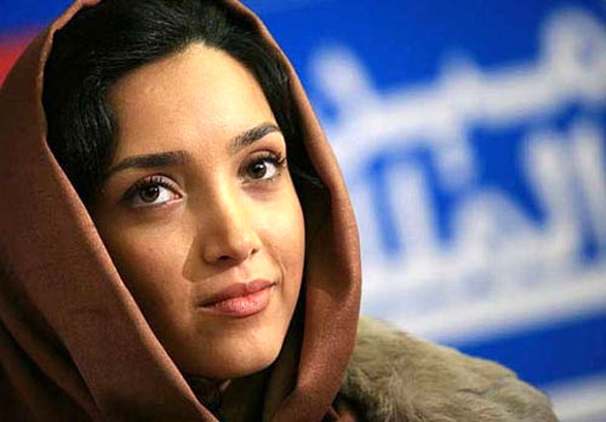 عکس لاکچری خاطره اسدی در برف