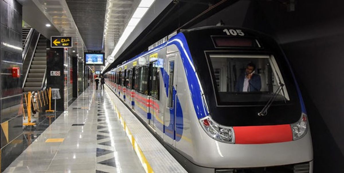 5 واگن جدید ناوگان خط 2 قطار شهری وارد مشهد شد