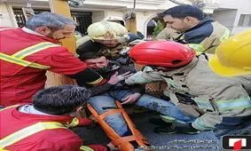 فرورفتن میلگرد در بدن کارگر جوان + تصاویر