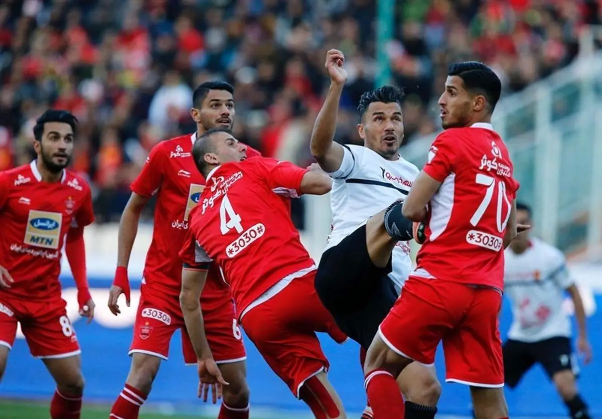 تساوی پرسپولیس و پدیده در نیمه نخست