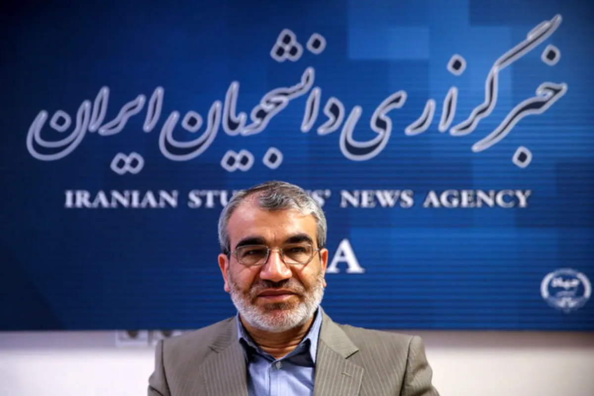 کدخدایی: اصلاح بی‌مورد قانون اساسی می‌تواند آسیب‌زا باشد