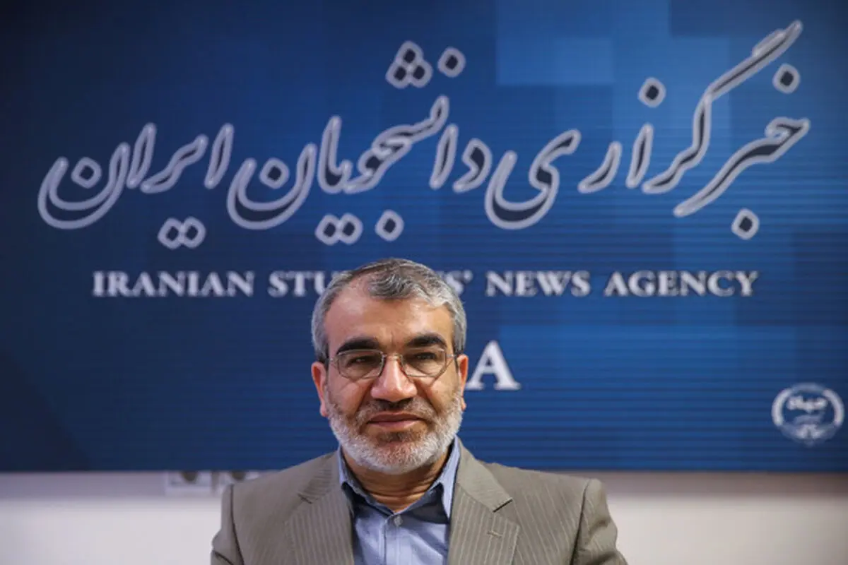 کدخدایی: اصلاح بی‌مورد قانون اساسی می‌تواند آسیب‌زا باشد