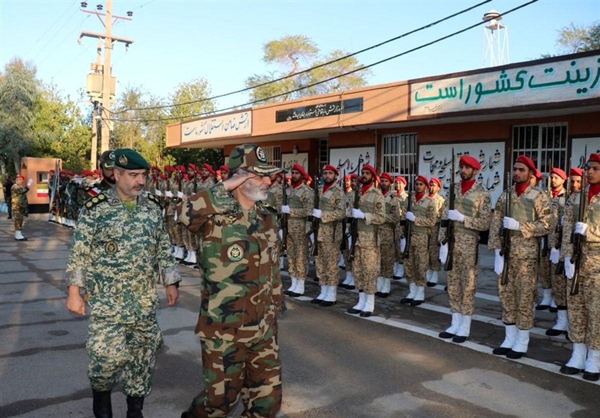 بازدید فرمانده ارتش از تیپ ۳۹۲ زرهی دشت آزادگان