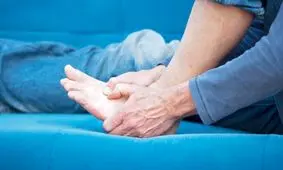 گردش خون ضعیف در پا‌ها؛ علل و راه‌های درمانی آن