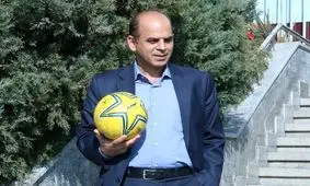 پنالتی آبی‌ها باید تکرار می‌شد