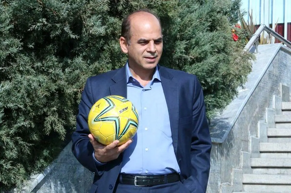 پنالتی آبی‌ها باید تکرار می‌شد